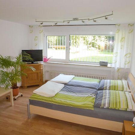 Gaestezimmer Mueller นอยส์ ห้อง รูปภาพ